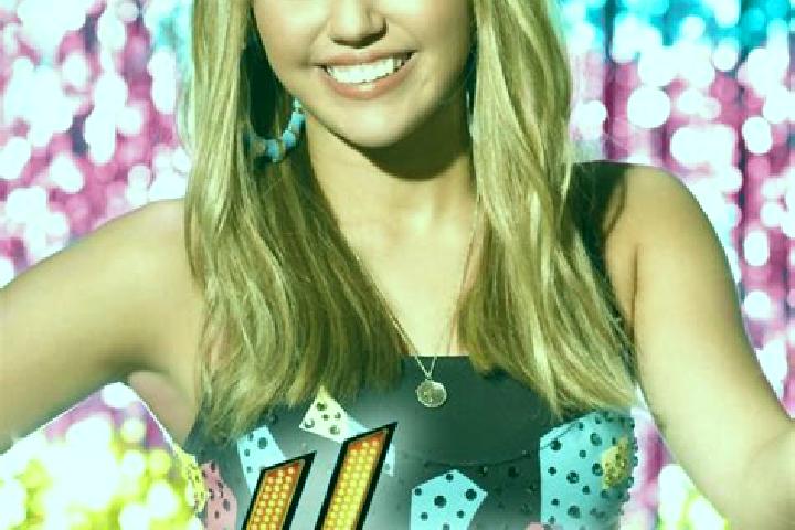 Sophia, 21, a blonde amber-eyed indian companion based in Tasinaxtla (La Canada). Offering OWO, Tantra, Striptease. Available for incall and outcall, day and...