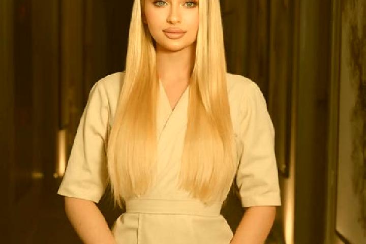 Sophia, 21, a blonde grey-eyed mixed companion based in Salto Encantado. Offering Party Girl, Tantra, Erotic Massage. Available for incall and outcall, day a...
