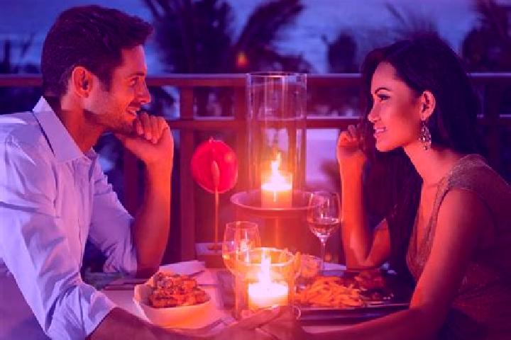 Sophia, 21, a brunette hazel-eyed slavic companion based in Feliciano. Offering Couples, Dinner Date, Deep French Kissing, Massage, CIM. Available for incall...