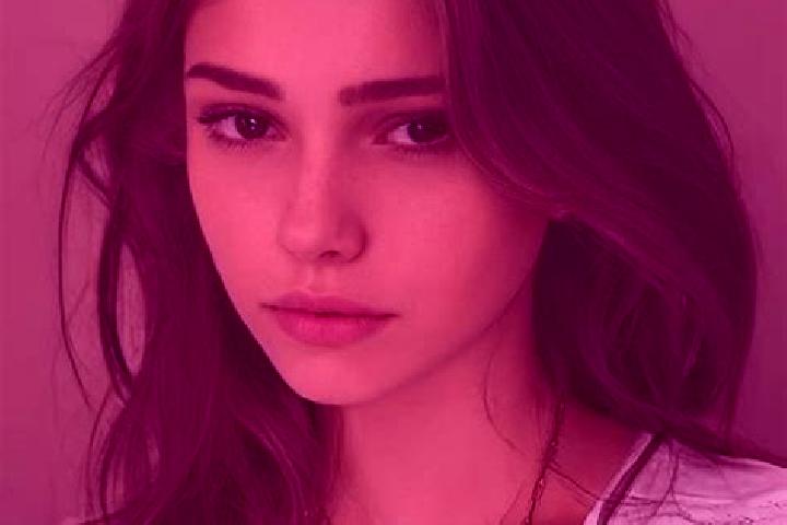 Sophia, 21, a brunette hazel-eyed slavic companion based in Ulu Bedok. Offering Fetish, Couples, Massage, Domination. Available for incall and outcall, overn...