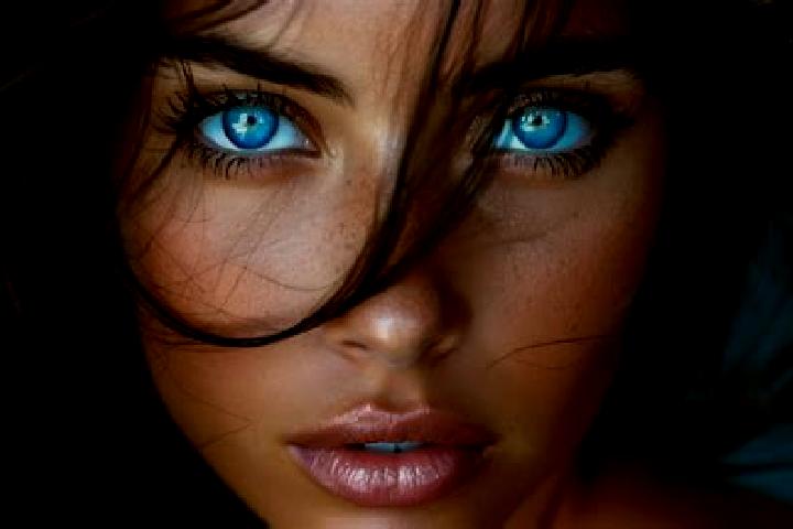Sophia, 21, a red blue-eyed middle eastern companion based in Turgutlu. Offering Overnight, Massage, Domination, Striptease. Available for incall and outcall...