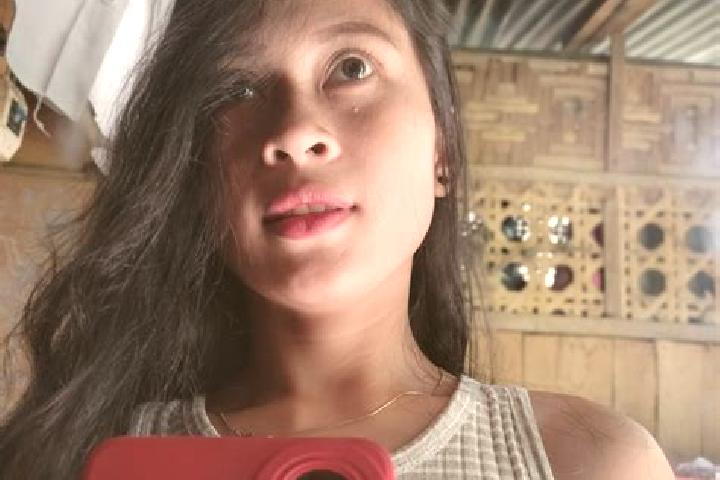 Sophia, 21 — Escort in Lagonglong, Philippines