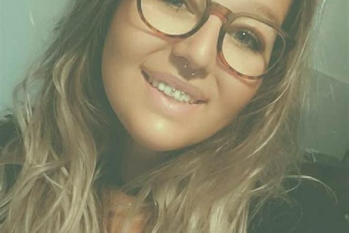 Sophia, 21 — Escort in Sainte-Anne-de-la-Perade, Canada