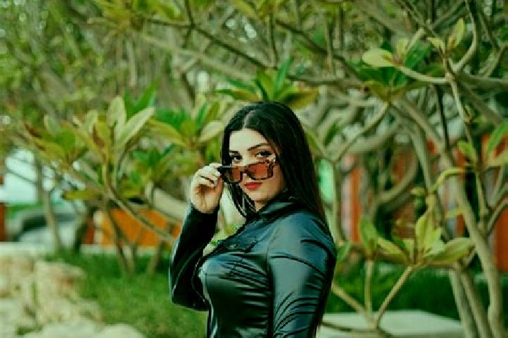 Sophia, 21 — Escort in Saman, Iran