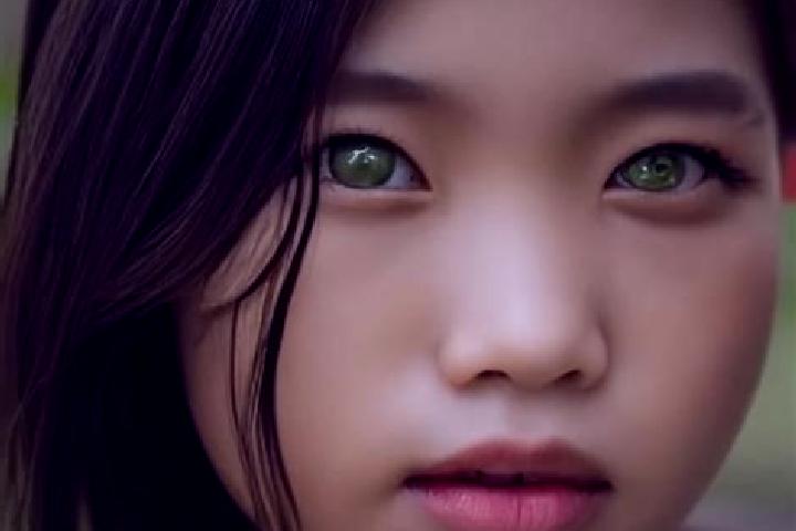 Sophia, 22, a black green-eyed asian companion based in Abomsa. Offering Couples, Overnight, Girlfriend Experience. Available for incall and outcall, overnig...