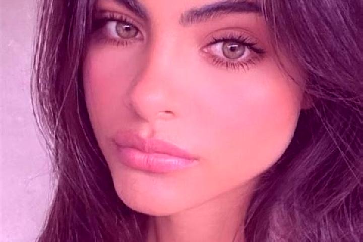 Sophia, 22, a brunette green-eyed latina companion based in Ar Rayna. Offering A-Level, GFE, Erotic Massage, Overnight. Available for incall and outcall, day...
