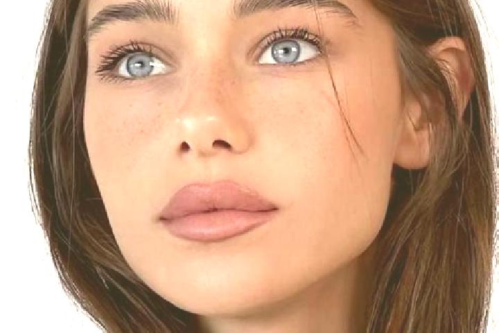 Sophia, 22, a brunette grey-eyed latina companion based in Kalyves Polygyrou. Offering BDSM, GFE, Couples. Available for incall and outcall, overnight bookin...