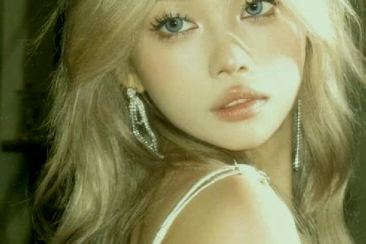 Sophia, 22, a platinum blonde amber-eyed asian companion based in Qiangken. Offering 69, Tantra, Roleplay. Available for incall and outcall, day and evening ...