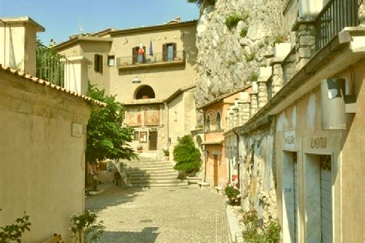 Sophia, 22 — Escort in Cervara di Roma, Italy