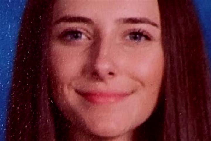 Sophia, 22 — Escort in Chalfant, United States