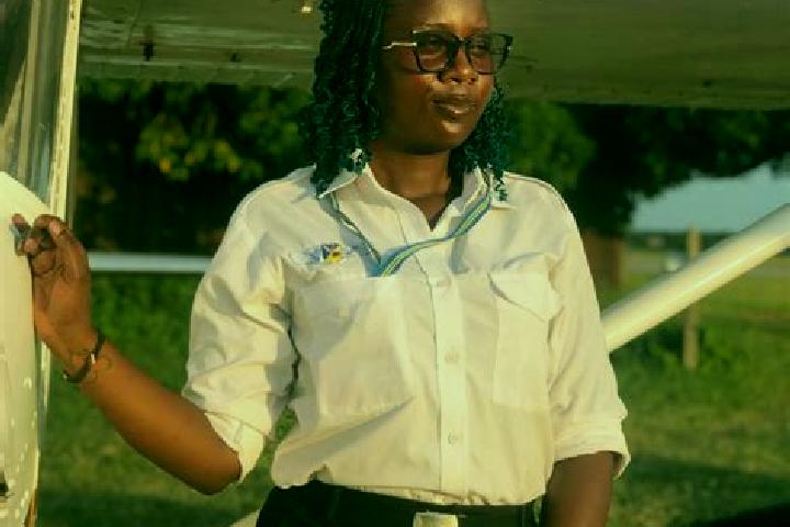 Sophia, 22 — Escort in Engineer, Kenya