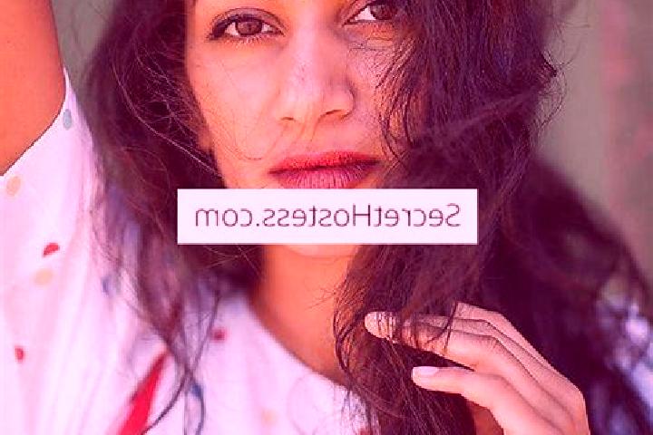 Sophia, 23, a black blue-eyed indian companion based in Nava de Bejar. Offering Prostate Massage, Striptease, Duos, Deep French Kissing. Available for incall...