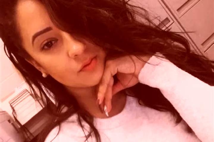 Sophia, 23, a black grey-eyed caucasian companion based in R kiz. Offering A-Level, OWO, Couples. Available for incall and outcall, day and evening dates.