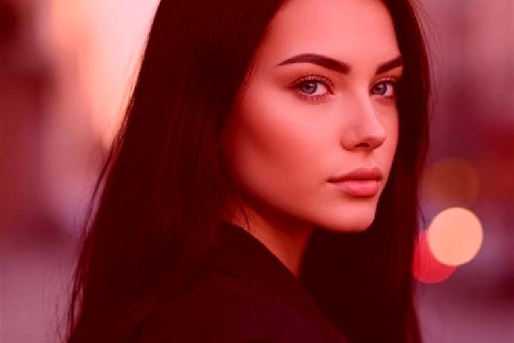 Sophia, 23, a red blue-eyed latina companion based in Lisse. Offering GFE, OWO, Domination. Available for incall and outcall, overnight bookings available.