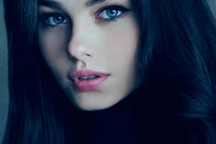 Sophia, 23, a red dark-eyed caucasian companion based in Ossa de Montiel. Offering Striptease, Couples, Overnight. Available for incall and outcall, overnigh...
