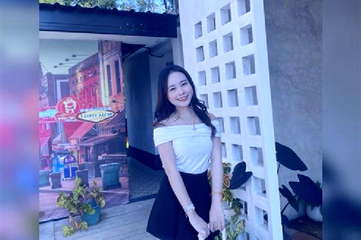 Sophia, 23 — Escort in Daling, China