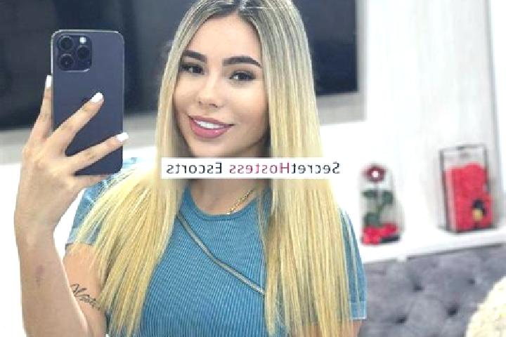 Sophia, 23 — Escort in Santo Domingo Roayaga, Mexico