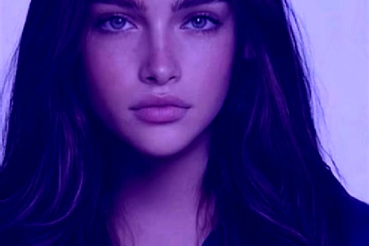 Sophia, 24, a brunette blue-eyed middle eastern companion based in Terezinha. Offering OWO, Domination, Erotic Massage. Available for incall and outcall, day...