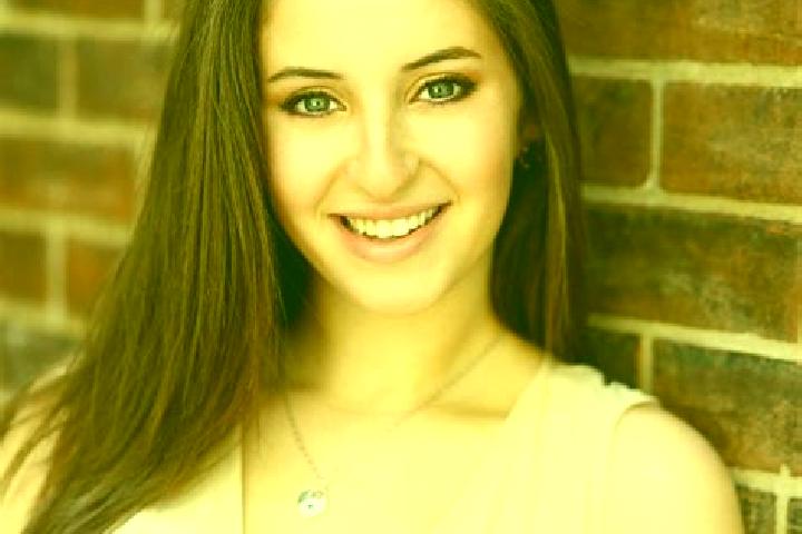 Sophia, 24 — Escort in Glencoe, United States