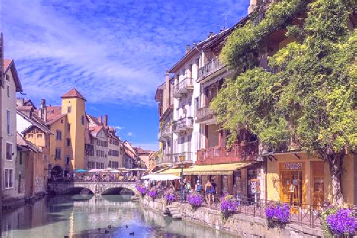 Sophia, 24 — Escort in Maringues, France
