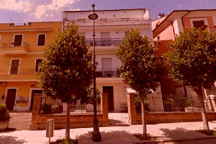 Sophia, 25 — Escort in Loreto Aprutino, Italy