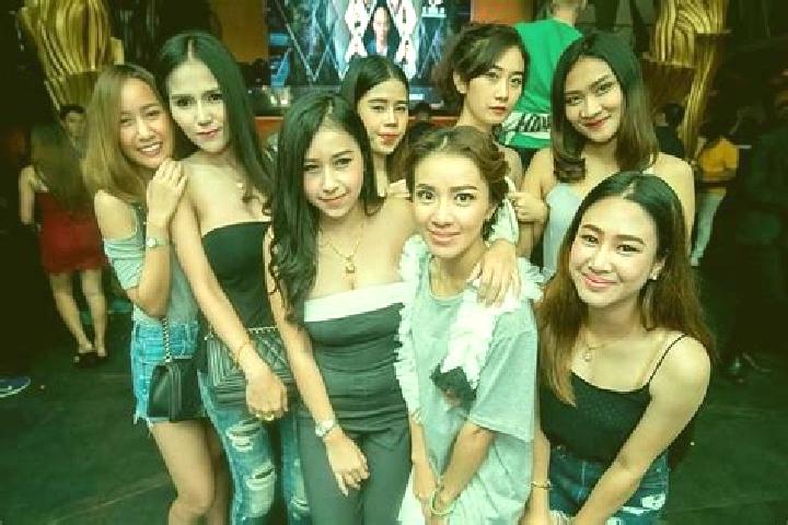 Sophia, 25 — Escort in Samut Prakan, Thailand
