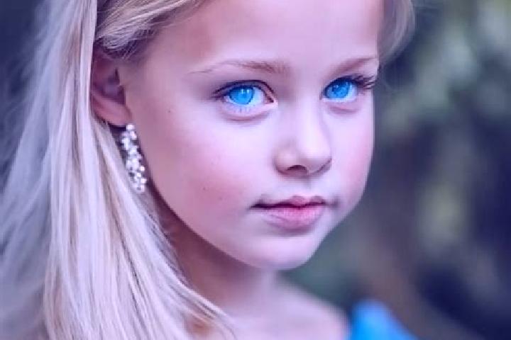Sophia, 26, a blonde blue-eyed asian companion based in Tamsweg. Offering CIM, Deep French Kissing, Massage, Tantra. Available for incall and outcall, day an...
