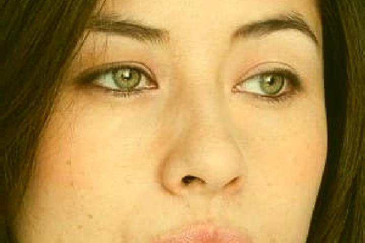 Sophia, 26, a brunette green-eyed asian companion based in Mokameh. Offering Dinner Date, OWO, Erotic Massage, Party Girl. Available for incall and outcall, ...