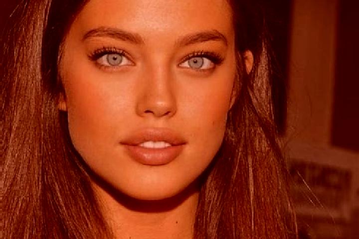 Sophia, 26, a chestnut grey-eyed caucasian companion based in Baleko. Offering OWO, Tantra, Overnight. Available for incall and outcall, overnight bookings a...