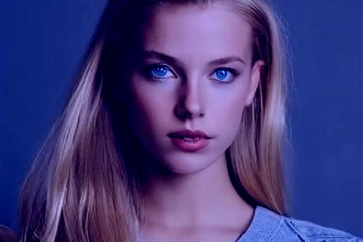Sophia, 26, a dark blonde blue-eyed mediterranean companion based in Gobreh. Offering Travel Companion, Dinner Date. Available for incall and outcall, overni...