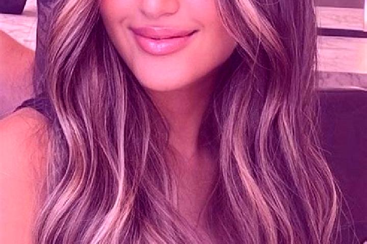 Sophia, 26, a dark blonde brown-eyed ebony companion based in Tabina. Offering Deep French Kissing, OWO, A-Level. Available for incall and outcall, day and e...