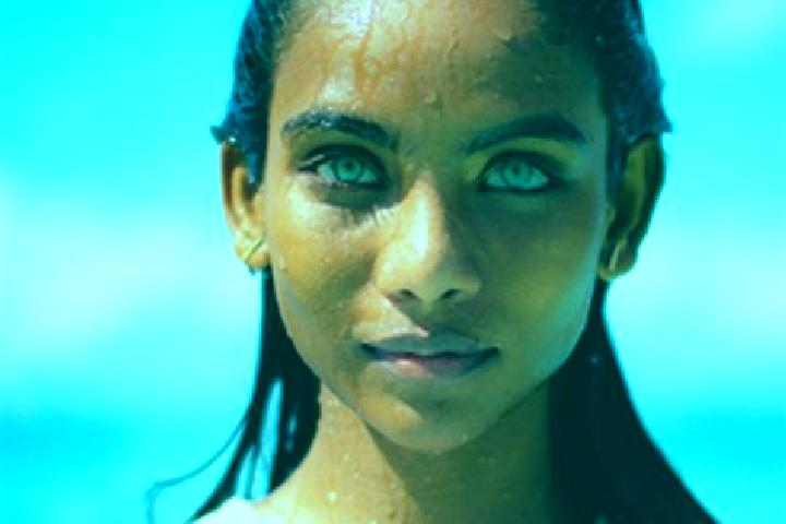 Sophia, 27, a auburn blue-eyed indian companion based in Kavala. Offering Deep French Kissing, Massage, Erotic Massage, Girlfriend Experience. Available for ...