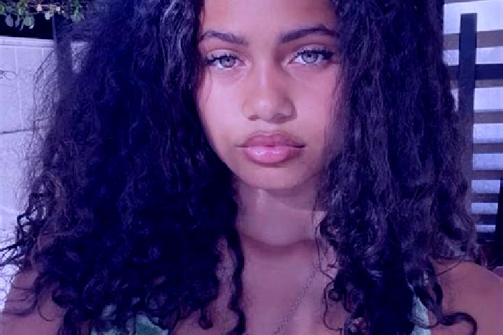 Sophia, 27, a black green-eyed mixed companion based in Zapaltecatl. Offering Girlfriend Experience, 69. Available for incall and outcall, day and evening da...