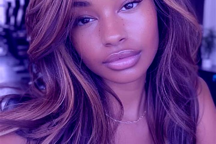 Sophia, 27, a blonde dark-eyed mixed companion based in Kopingue. Offering Erotic Massage, Couples. Available for incall and outcall, day and evening dates.
