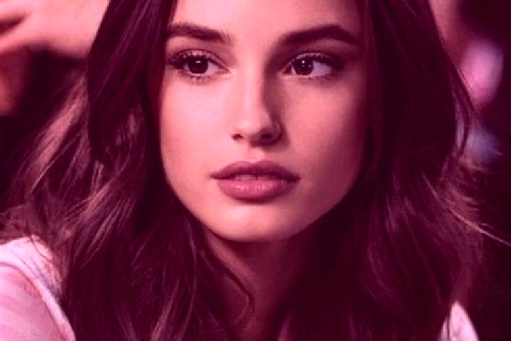 Sophia, 27, a brunette brown-eyed slavic companion based in Ban Bang Bamru. Offering Deep French Kissing, Massage, Roleplay, Fetish. Available for incall and...