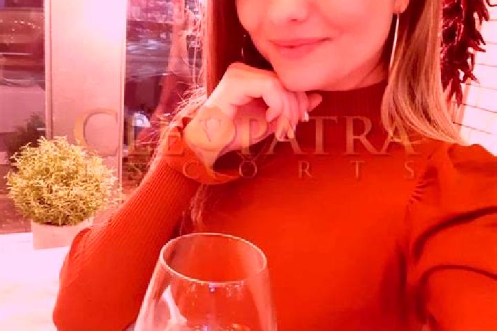Sophia, 27, a red grey-eyed latina companion based in Saint-Alexandre. Offering Party Girl, Massage, Fetish, GFE, Couples. Available for incall and outcall, ...