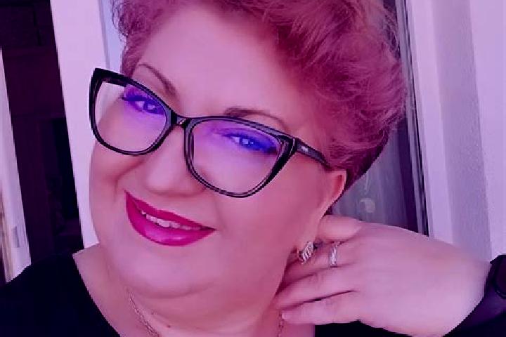 Sophia, 27 — Escort in Ciugud, Romania