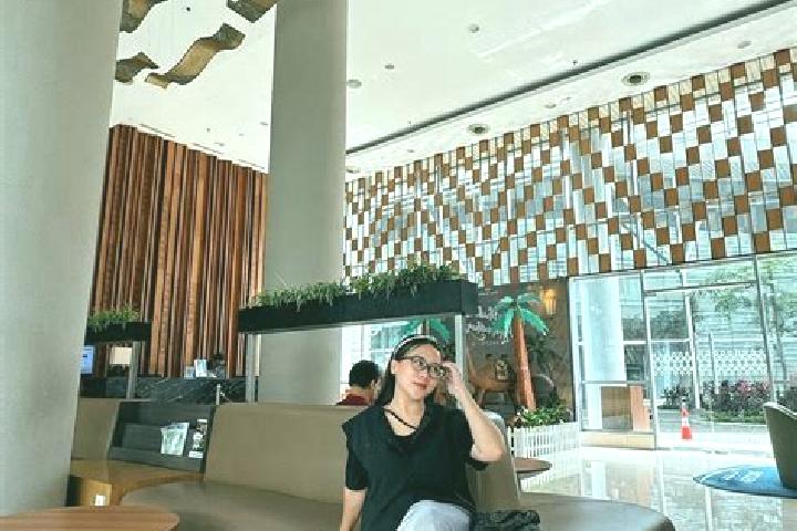 Sophia, 28 — Escort in Pagedangan, Indonesia