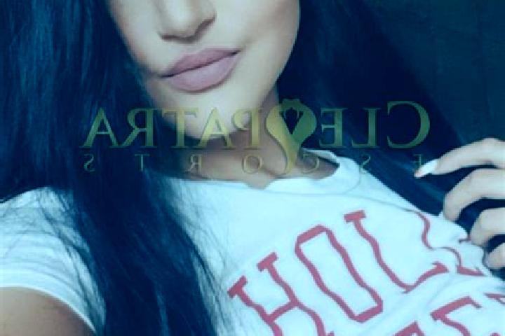 Sophia, 29, a black dark-eyed mediterranean companion based in Csanadapaca. Offering Tantra, OWO, Fetish, Overnight, Dinner Date. Available for incall and ou...