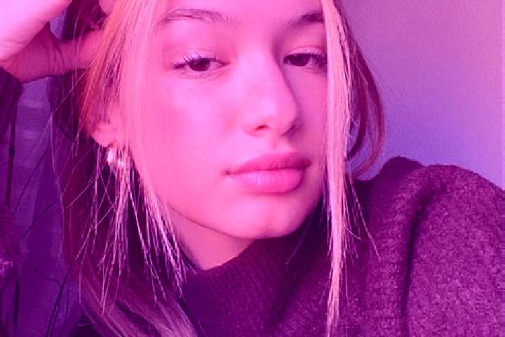 Sophia, 29, a blonde brown-eyed mixed companion based in Cervinara. Offering Domination, CIM, Duos, Party Girl, Girlfriend Experience. Available for incall a...