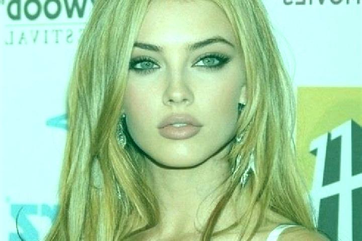 Sophia, 29, a blonde hazel-eyed mediterranean companion based in Tambach-Dietharz. Offering Overnight, Erotic Massage. Available for incall and outcall, day ...