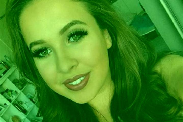 Sophia, 29, a brunette grey-eyed asian companion based in Pembroke Dock. Offering Striptease, Roleplay, GFE. Available for incall and outcall, day and evenin...