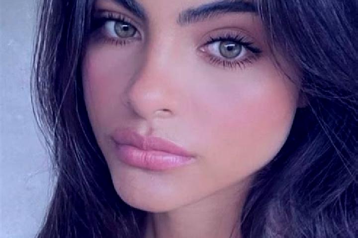 Sophia, 29, a brunette hazel-eyed ebony companion based in Scone. Offering Roleplay, OWO, Travel Companion, Deep French Kissing, Massage. Available for incal...