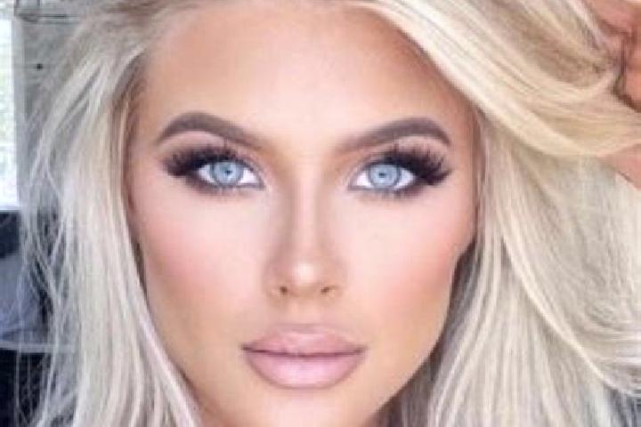 Sophia, 29, a platinum blonde green-eyed ebony companion based in Rezovac. Offering GFE, Striptease, Massage, Tantra. Available for incall and outcall, overn...