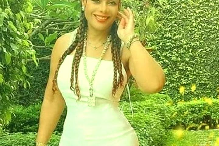 Sophia, 29 — Escort in Guidiguis, Cameroon