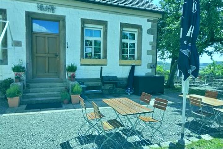 Sophia, 29 — Escort in Haschbach am Remigiusberg, Germany
