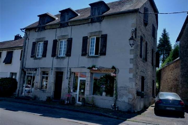 Sophia, 29 — Escort in Le Lonzac, France
