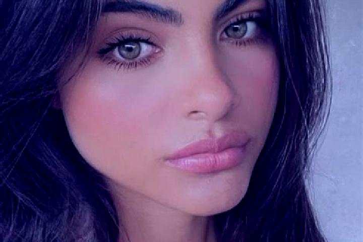 Sophia, 30, a brunette amber-eyed indian companion based in Titi Gajah. Offering Massage, Travel Companion, 69, BDSM. Available for incall and outcall, overn...