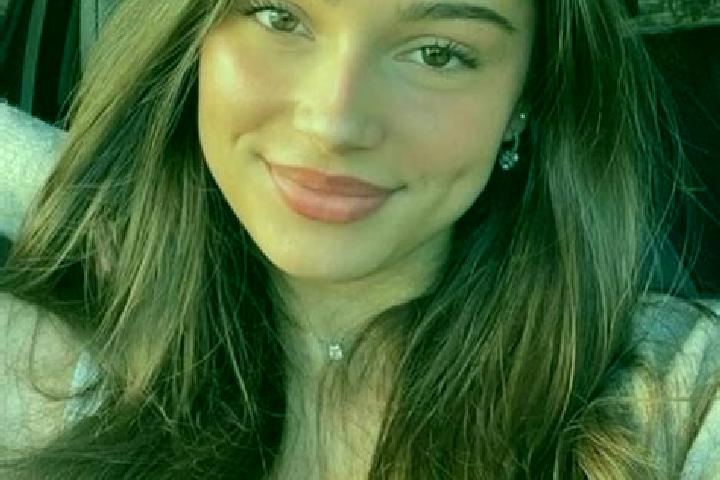 Sophia, 30, a brunette hazel-eyed caribbean companion based in Forest Oaks. Offering Overnight, A-Level. Available for incall and outcall, day and evening da...