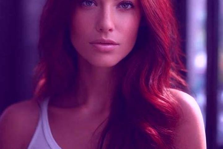 Sophia, 30, a red hazel-eyed mediterranean companion based in Cressa. Offering Tantra, GFE, Fetish. Available for incall and outcall, day and evening dates.